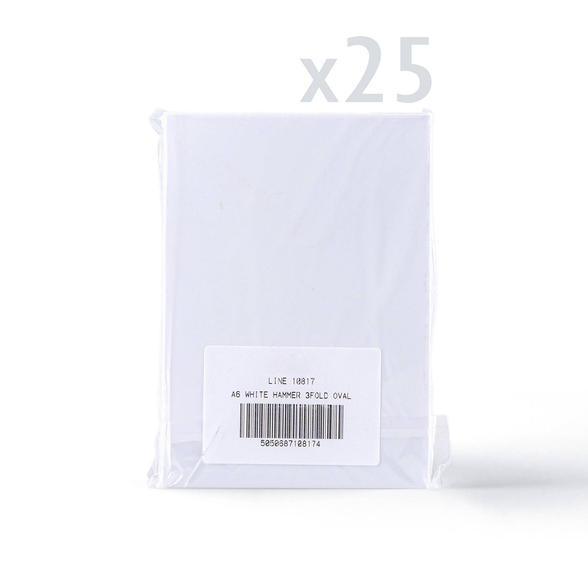 Weiße, dreifach gefaltete Karten mit gehämmerter Struktur und ovalem Ausschnitt – Packung