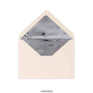 Gefütterte Briefumschläge