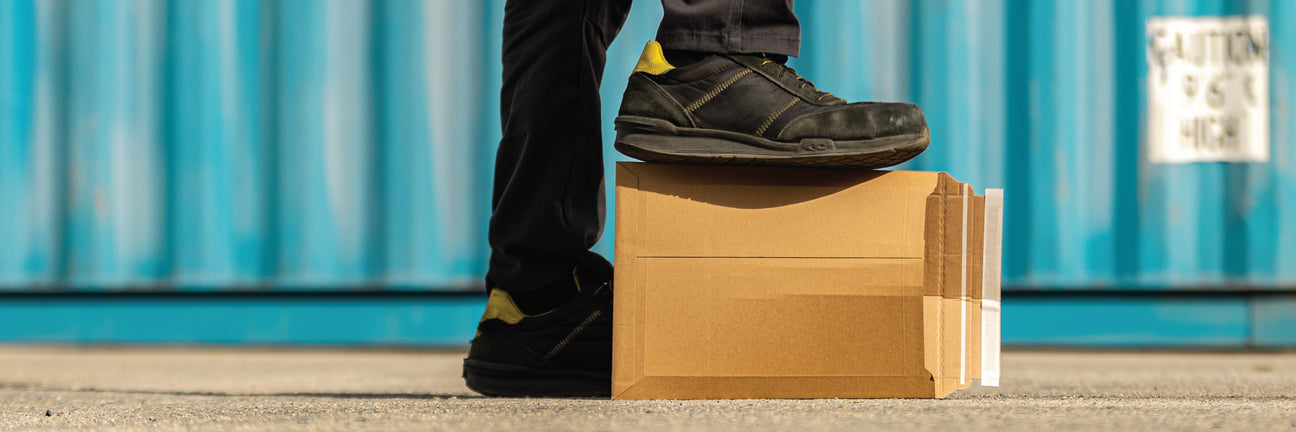 Schwere Briefumschläge