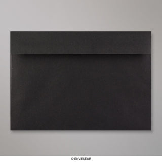 Schwarzer Briefumschlag 162x229 mm