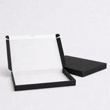 Einfache Postkartons