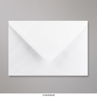 Weißer Briefumschlag 176x250 mm