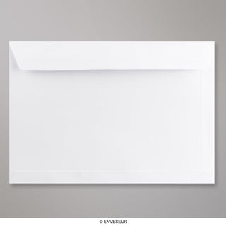 Weißer Briefumschlag 229x324 mm (C4)