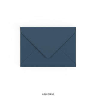 Marineblauer Umschlag 133x184 mm