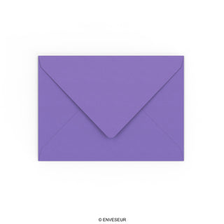 Violetter Briefumschlag 133x184 mm