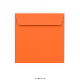 Orangefarbener Briefumschlag 155x155 mm