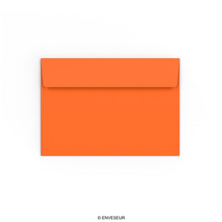 Orangefarbener Briefumschlag 114x162 mm (C6)
