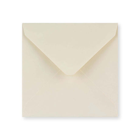 Elfenbeinfarbener Briefumschlag 130x130 mm