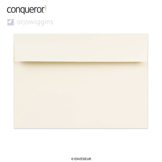 Cremefarbener Conqueror Briefumschlag 162x229 mm (C5)